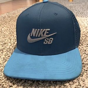 NIKE snap back